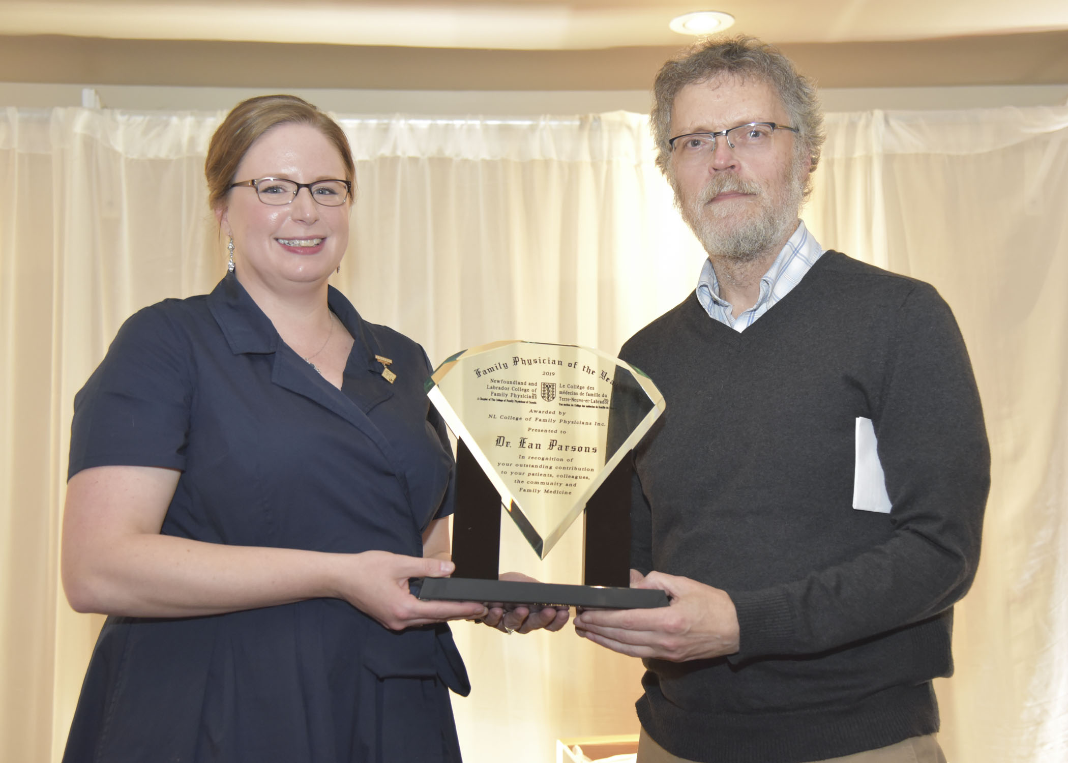 <b>2019 Family Physician of the Year – Dr. Ean Parsons </b><br /> Presented by Dr. Nicole Stockley, President, NL CFP